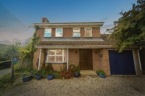 6, Ash Grove, Westham BN24 5AF