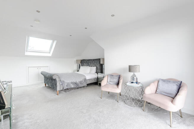 bedroom4