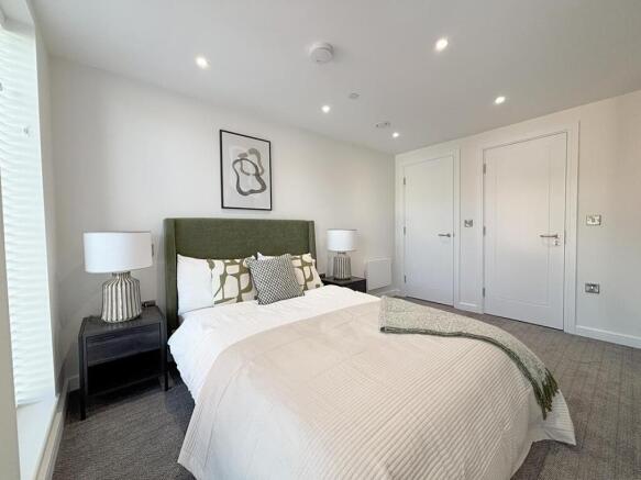 2 bed Flat to rent Image 9