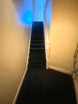 Entrance hallway.jpg