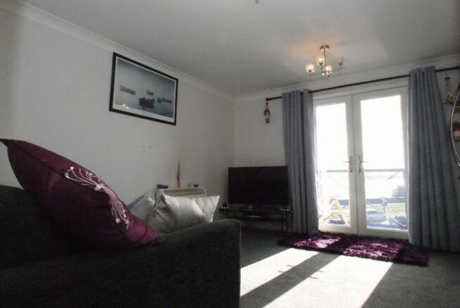 Lounge 2
