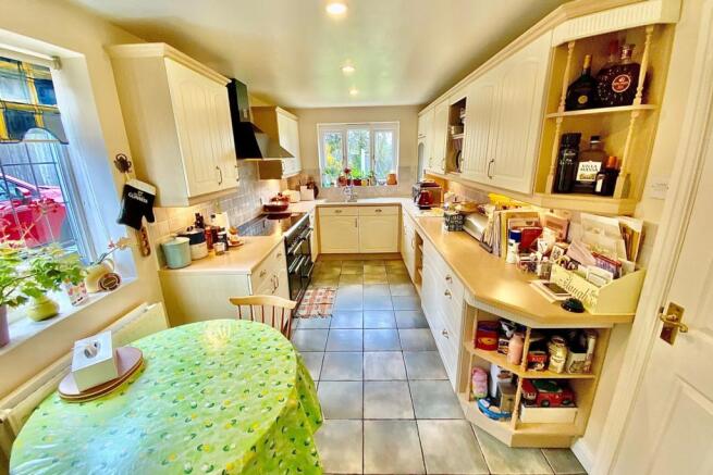 Kitchen/Breakfast