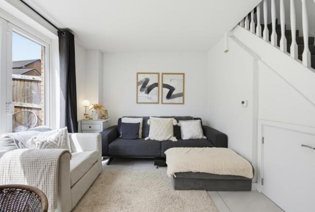 2 bed Semi-Detached for sale Image 5