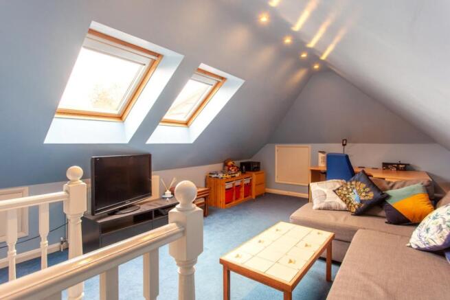 Bedroom/Study