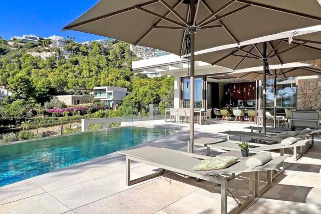 02-can borras-Villa in Bestlage mit Meerblick-Dachterrasse-kaufen-pool