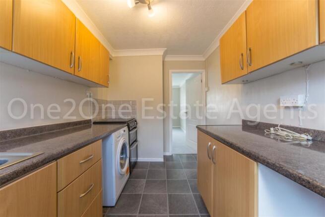 24 Bowen Close-11.jpg