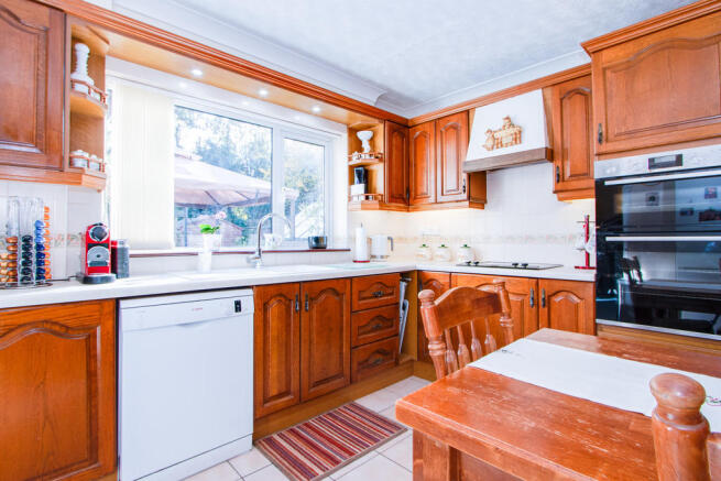 Kitchen 5