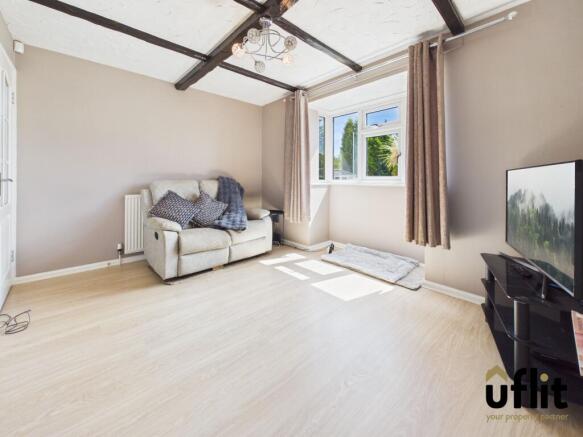 2 bed Semi-Detached for sale Image 8