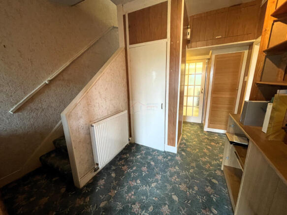 Hallway.JPG