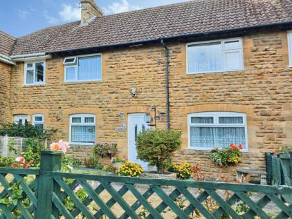 Montacute Road, Tintinhull, Yeovil, Somerset, BA22