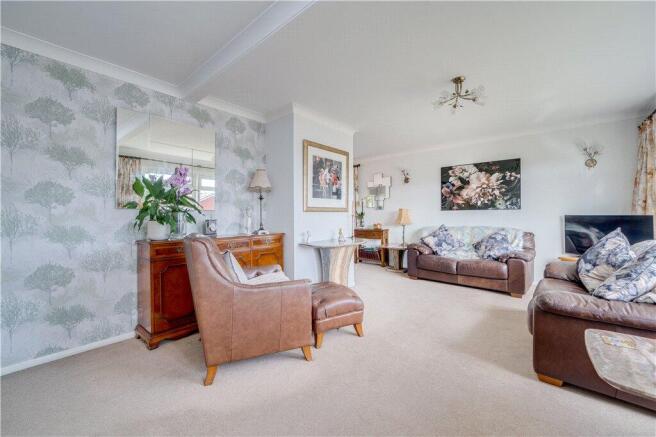 3 bed Bungalow for sale Image 6
