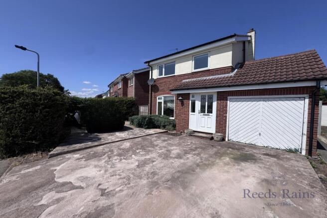 3 bed Detached for sale Image 10