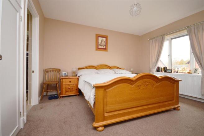 Bedroom 1.JPG
