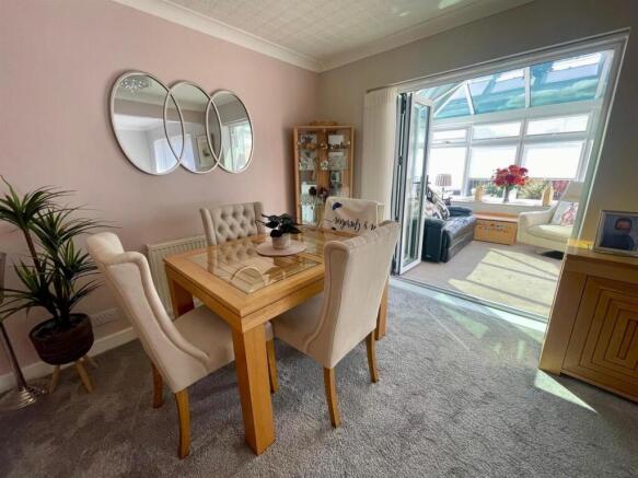 3 bed Detached for sale Image 6