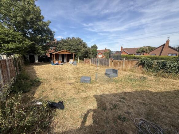 3 bed Semi-Detached for sale Image 9
