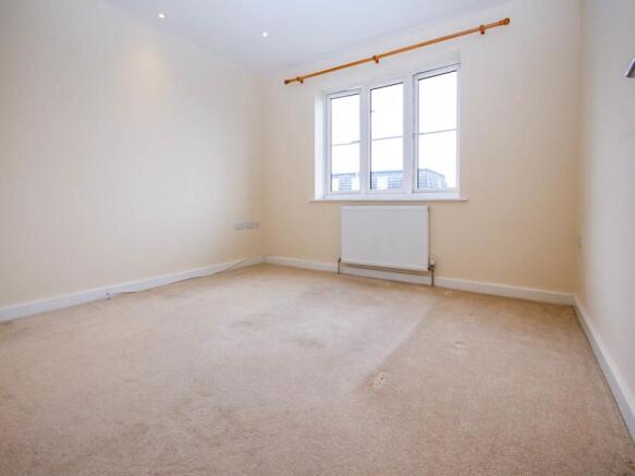 10 Fairmile Road Lou