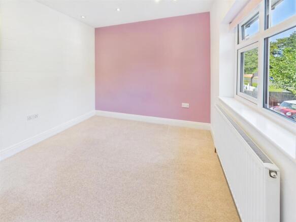 Additional Double Room (Bedroom Three)