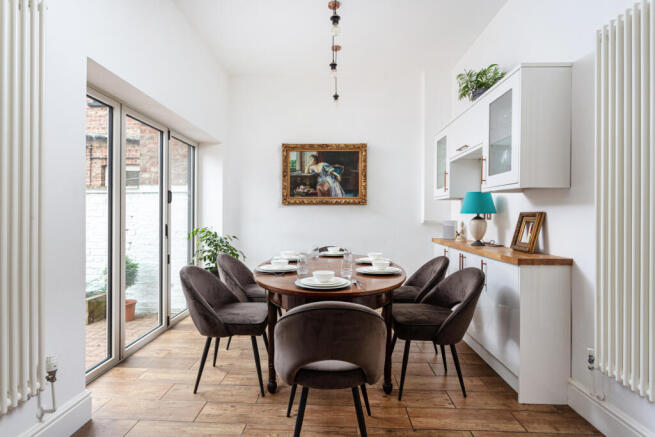 6 bed End of Terrace for sale Image 4