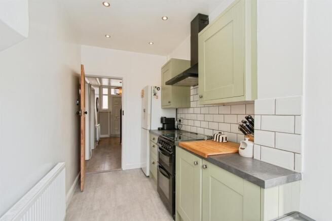 3 bed Detached for sale Image 8
