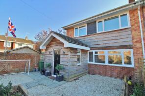 39, Denham Close, Fareham PO14 2BQ