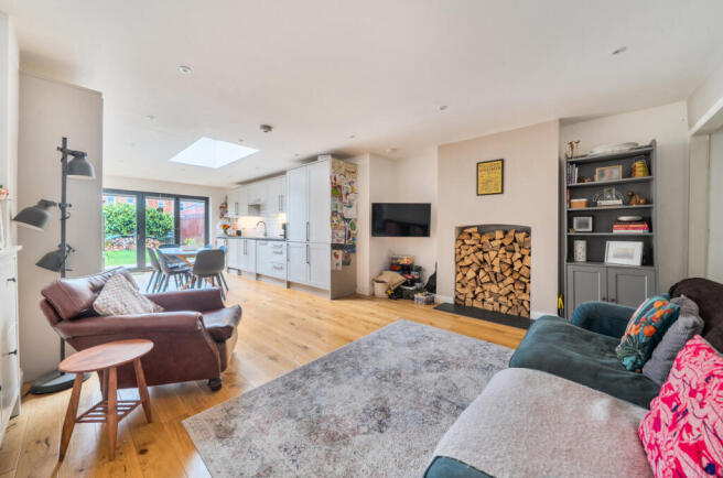 Living/Kitchen Area
