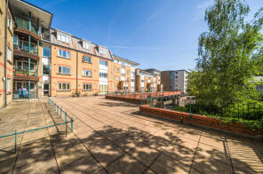 Flat 38, Gainsborough Court, Homesdale Road, Bromley BR2 9NB