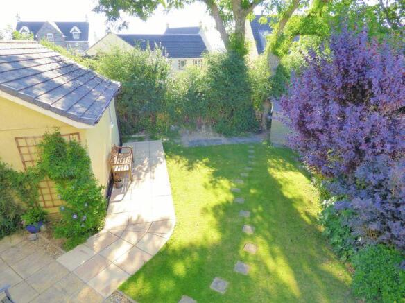 Rear Garden Vi...