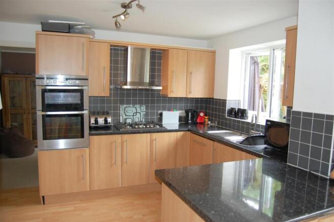 BREAKFAST KITCHEN