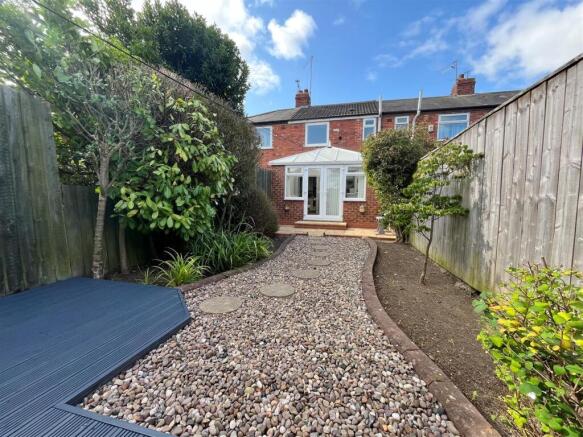2 bed Terraced for sale Image 10