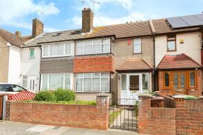 36, Julia Gardens, Barking IG11 0UJ