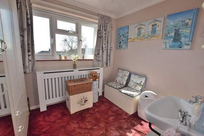 3 bed Semi-Detached for sale Image 9
