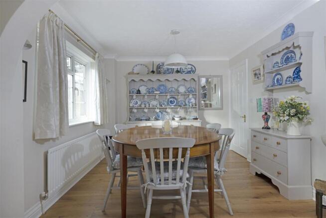 Southdown House BN7 1EL-18.jpg