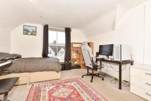 Flat 2, 13 15 Churchill Court, Connaught Road, Folkestone CT20 1DA