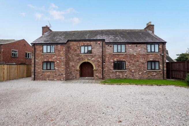 Black Moss Lane, Scarisbrick, L40 photo 4