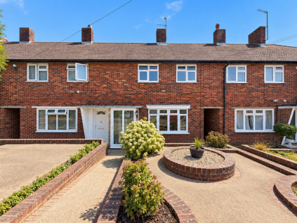 Henfield Road, Eastbourne, BN22 9RJ
