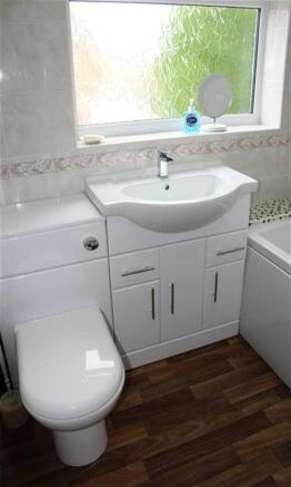 BATHROOM/WC