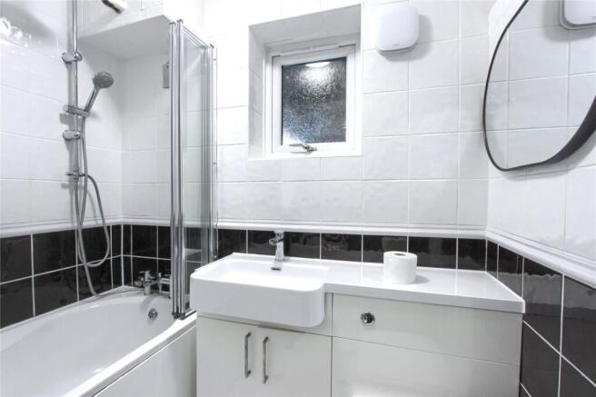 3 bed Semi-Detached for sale Image 7