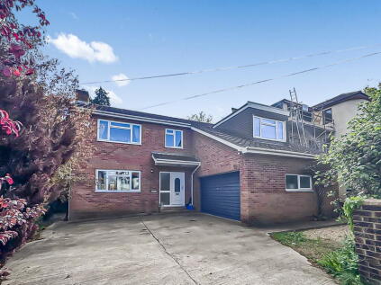 Stroud Road, Tuffley, Gloucester, GL4 0AY