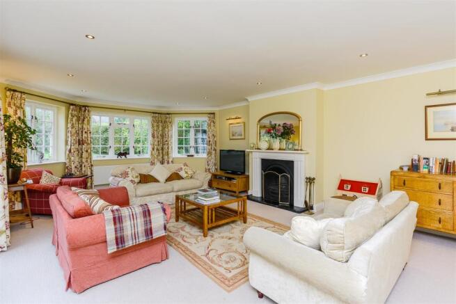 8314278-interior16.jpg