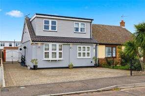23, Nutcombe Crescent, Rochford SS4 1RT