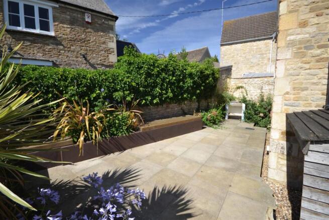 Barrowden - Patio Area.jpg