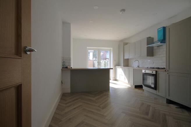 3 bed Terraced for sale Image 4