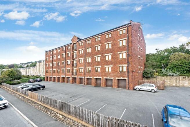 1 bed Flat for sale Image 11