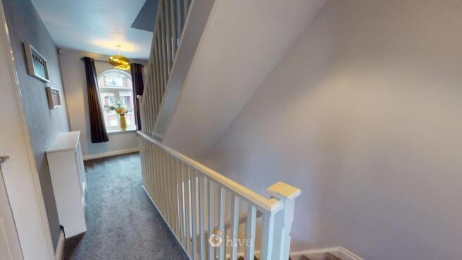 4 bed Semi-Detached for sale Image 11