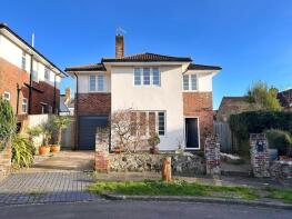 2, Selwyn Drive, Eastbourne BN21 2LP