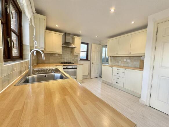 3 Bedroom Detached for SALE
