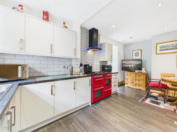 Open Plan Kitchen & Dining Room