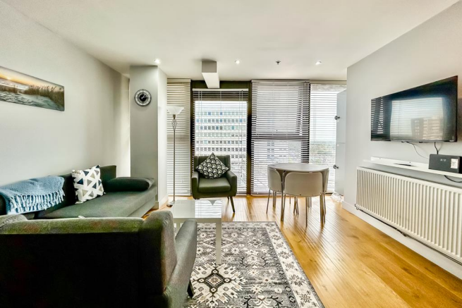 Kitchen/Living Room