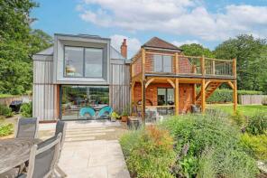 Butlers Gate, Winter Hill Road, Cookham, Maidenhead SL6 6PJ