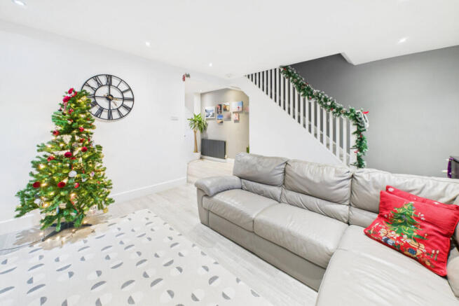 Lower Sales, Hemel Hempstead, HP1 photo 4